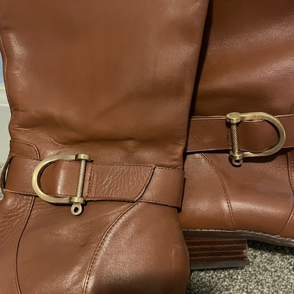 Lands End Tan Riding Boot - Picture 5 of 5